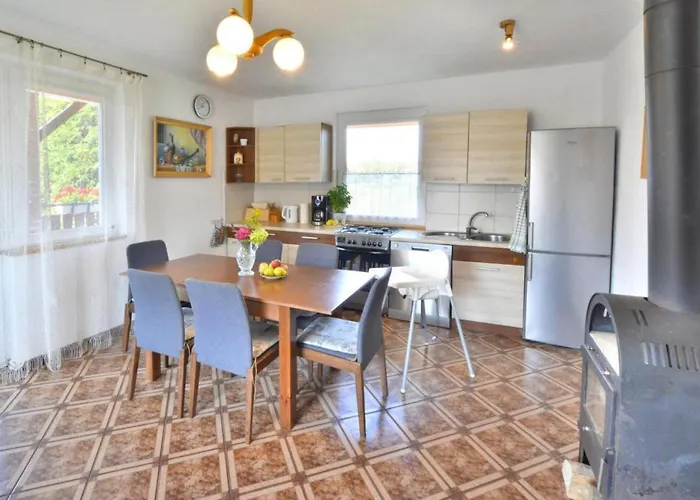 Comfortable With A Private Garden 別荘