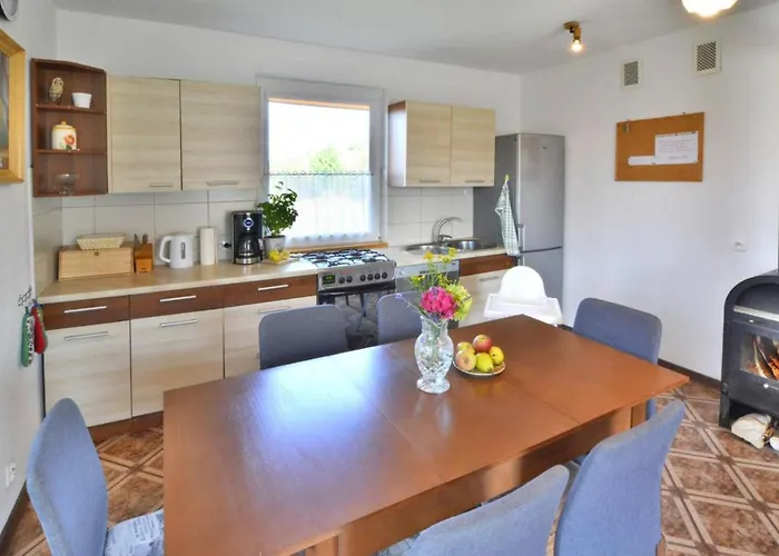 Comfortable With A Private Garden * ビチェ